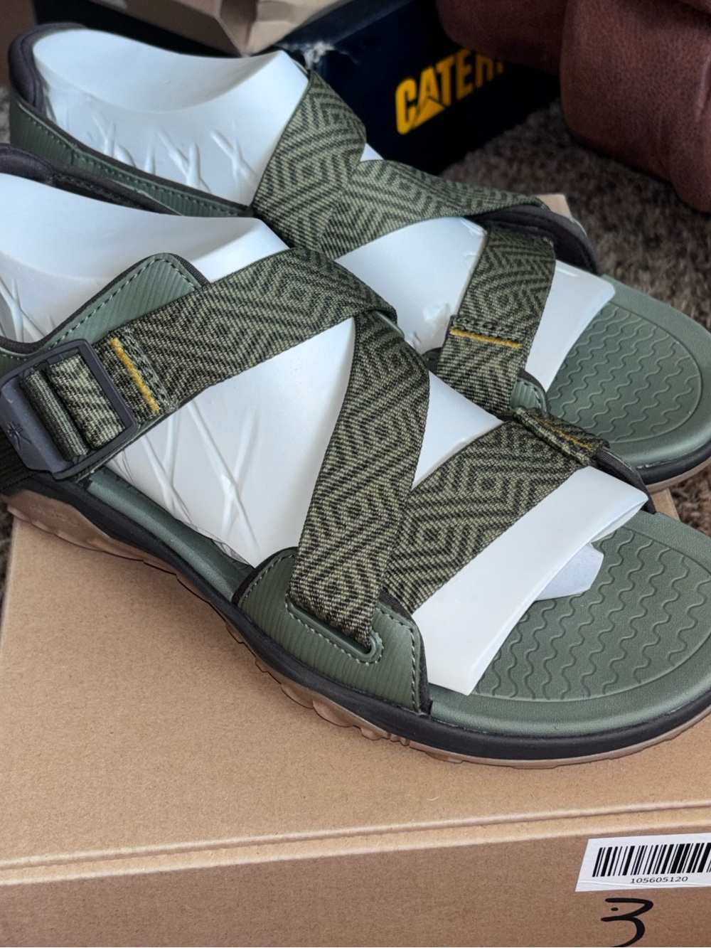 KURU CURRENT Waterproof Hiking Sandals Men Size 12 M olive green golden yellow